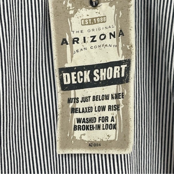 NWT Arizona Jeans Deck Shorts Blue Stripped size 38 - Picture 6 of 7